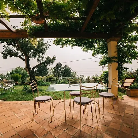 Bed & Breakfast Calandrella 4*